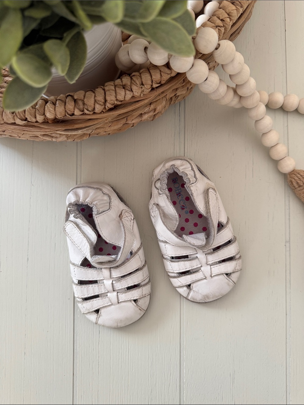 Baby Girl Robeez White Leather Fisherman Sandals